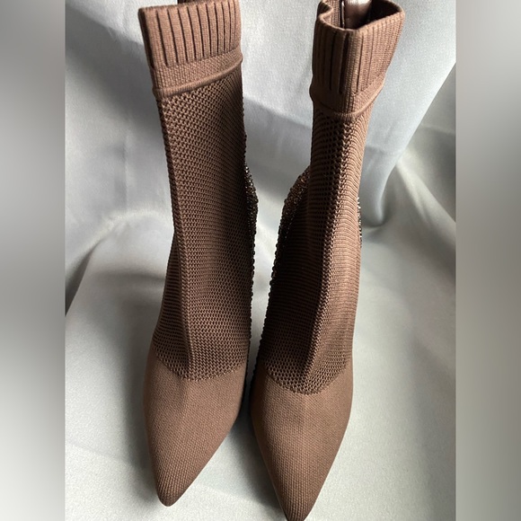 Steve Madden | Majesty Brown Embellished High Heel Booties Size 9 - Picture 2 of 12